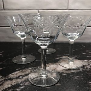 Etched Crystal champagne Or Wine Glasses/Set of 4